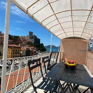 Square Views Appartamento Lerici